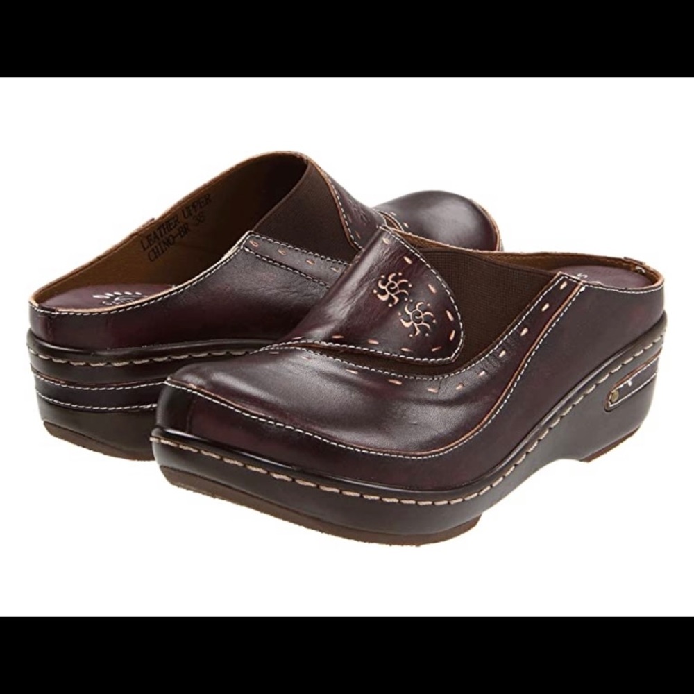 Spring Step L’Artiste brown leather clogs